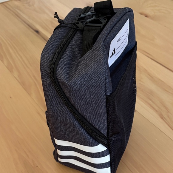 NWT Adidas Santiago 3 Lunch Bag - Picture 3 of 5